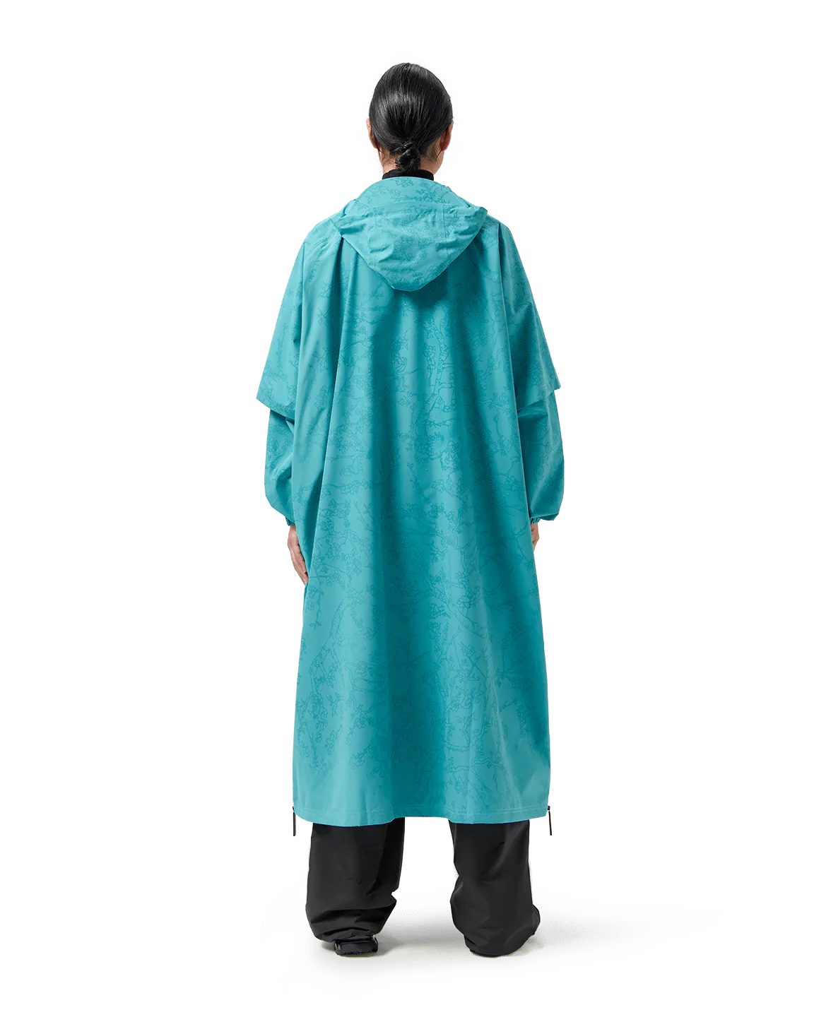 (08) MAIUM x Van Gogh Museum poncho - Image 5