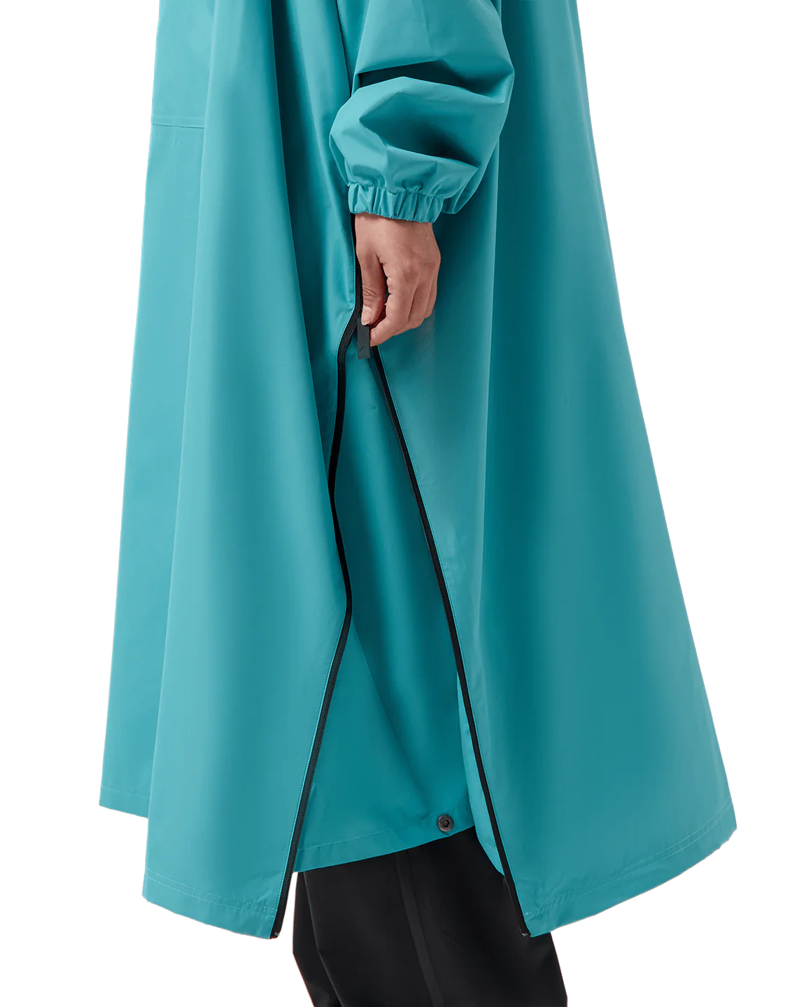 (08) MAIUM x Van Gogh Museum poncho - Image 7