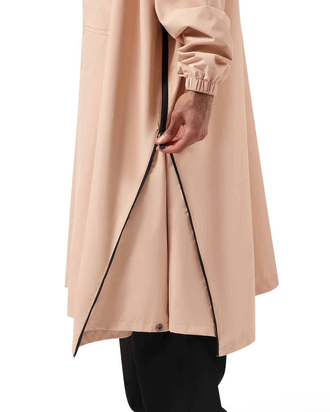 (08) MAIUM x Van Gogh Museum poncho - Image 35