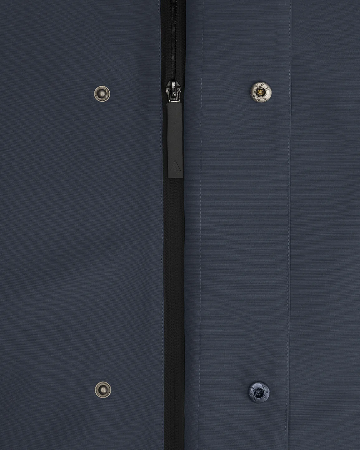 (37) Mac Short - Image 46