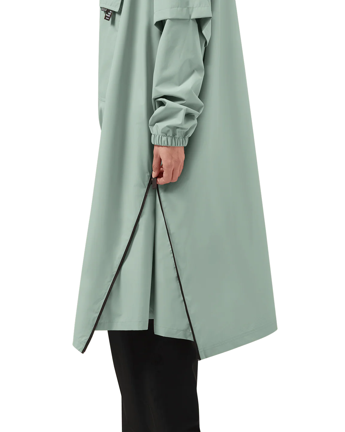(08) Poncho - Image 60