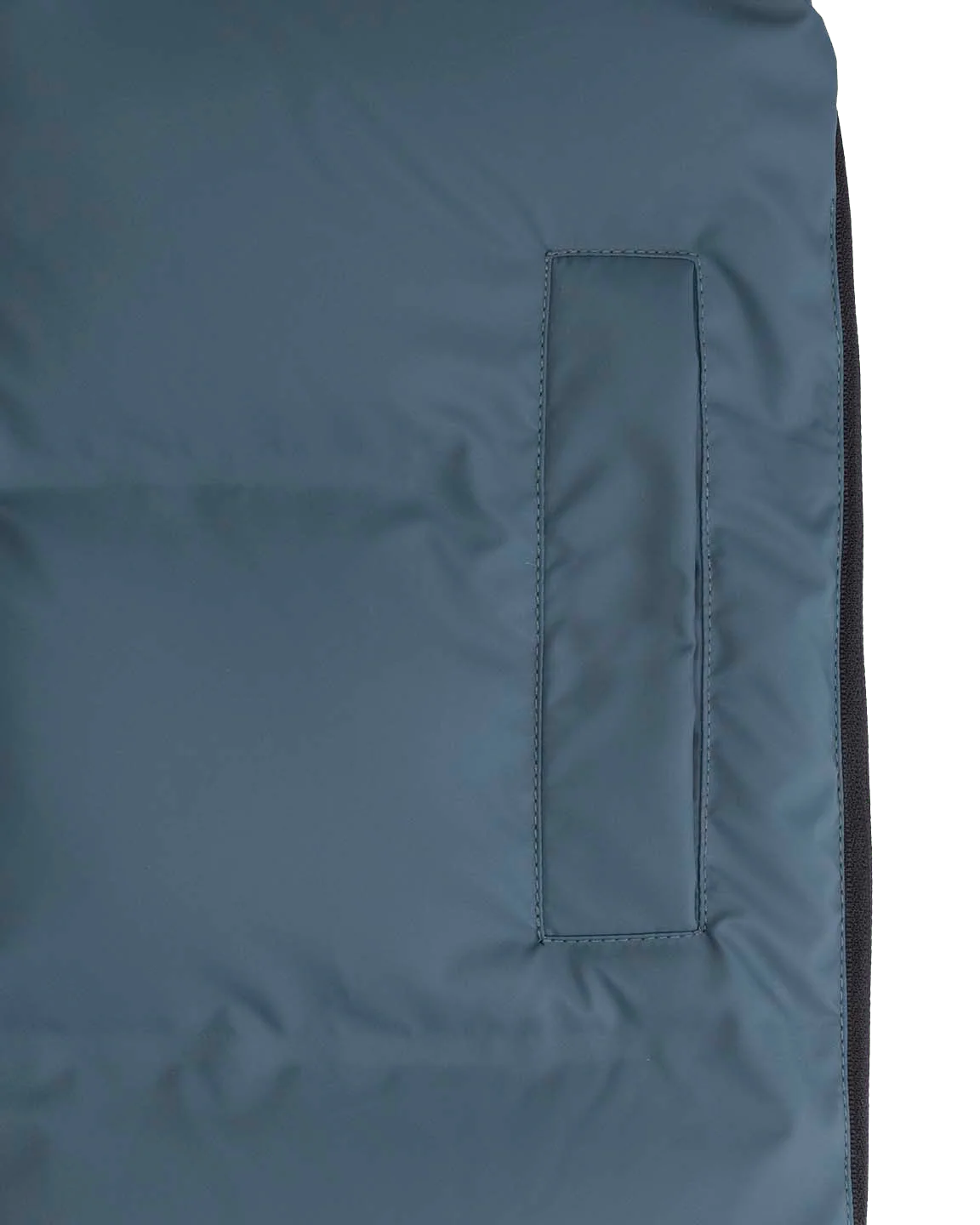 (04) Puffer - Image 9